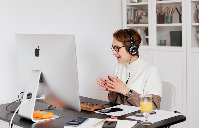 sociall media listening